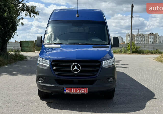 Синий Мерседес Sprinter, объемом двигателя 0 л и пробегом 237 тыс. км за 33500 $, фото 15 на Automoto.ua