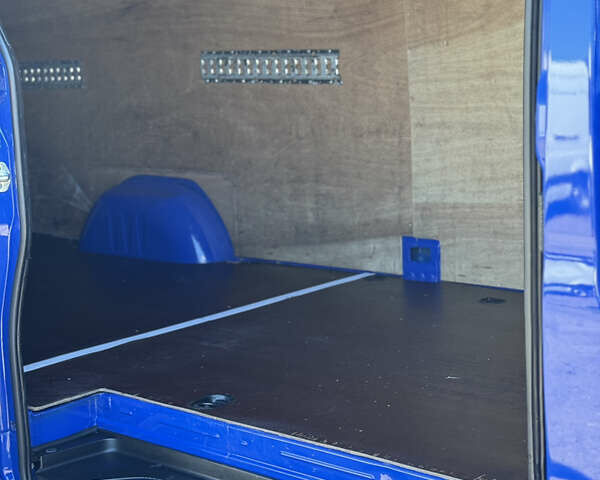 Синий Мерседес Sprinter, объемом двигателя 2.2 л и пробегом 197 тыс. км за 26900 $, фото 20 на Automoto.ua