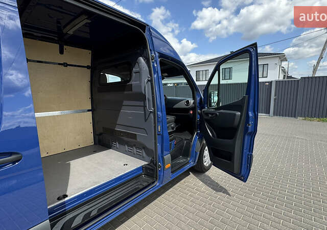 Синий Мерседес Sprinter, объемом двигателя 0 л и пробегом 237 тыс. км за 33500 $, фото 62 на Automoto.ua