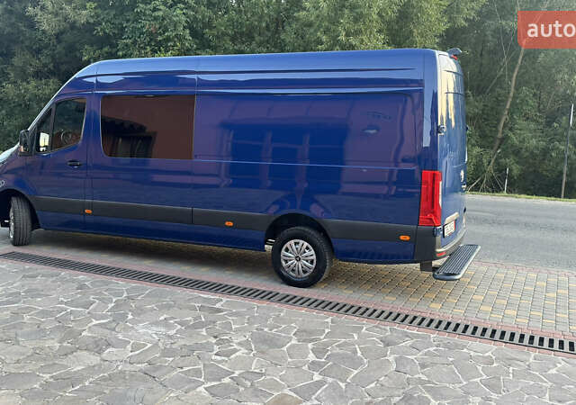 Синий Мерседес Sprinter, объемом двигателя 1.95 л и пробегом 184 тыс. км за 34900 $, фото 15 на Automoto.ua