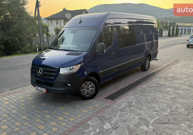 Синий Мерседес Sprinter, объемом двигателя 1.95 л и пробегом 184 тыс. км за 34900 $, фото 10 на Automoto.ua