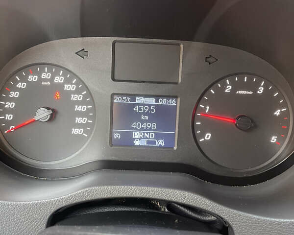 Синий Мерседес Sprinter, объемом двигателя 1.95 л и пробегом 40 тыс. км за 35800 $, фото 12 на Automoto.ua