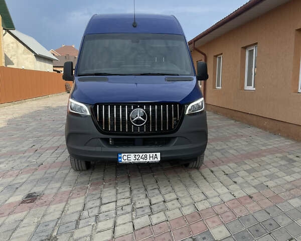Синий Мерседес Sprinter, объемом двигателя 1.95 л и пробегом 40 тыс. км за 35800 $, фото 4 на Automoto.ua