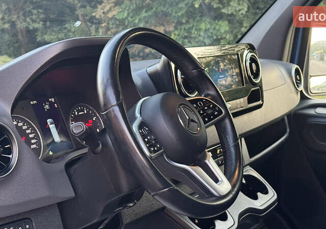 Синий Мерседес Sprinter, объемом двигателя 1.95 л и пробегом 184 тыс. км за 34900 $, фото 72 на Automoto.ua