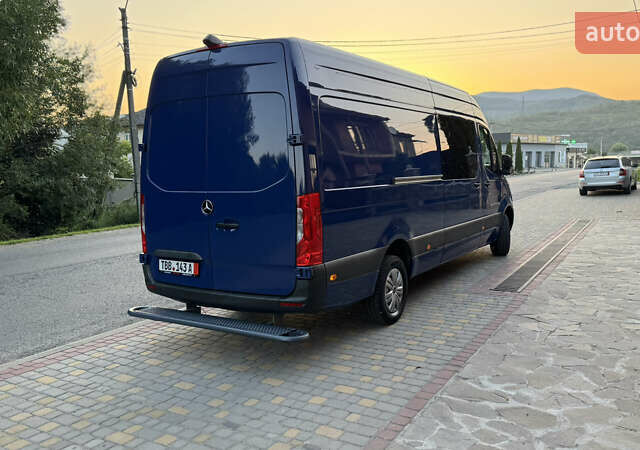 Синий Мерседес Sprinter, объемом двигателя 1.95 л и пробегом 184 тыс. км за 34900 $, фото 41 на Automoto.ua