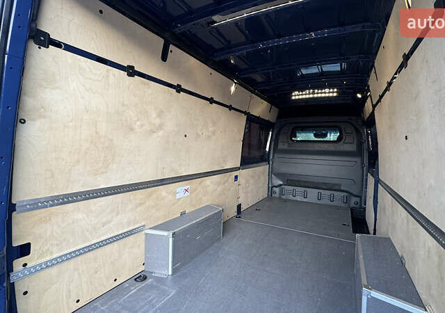 Синий Мерседес Sprinter, объемом двигателя 1.95 л и пробегом 184 тыс. км за 34900 $, фото 25 на Automoto.ua