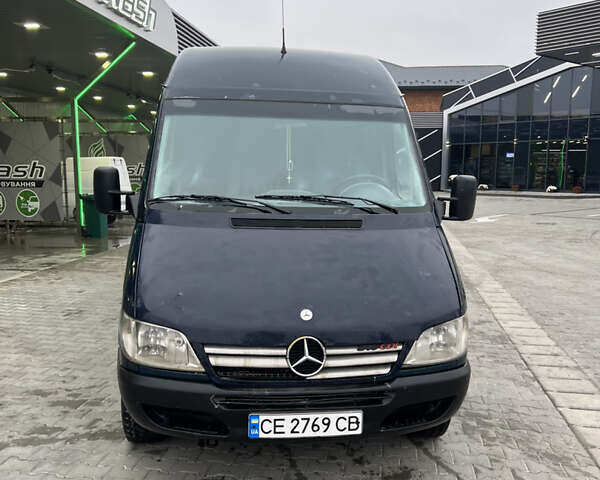 Синій Мерседес Sprinter, об'ємом двигуна 2.69 л та пробігом 882 тис. км за 8500 $, фото 1 на Automoto.ua