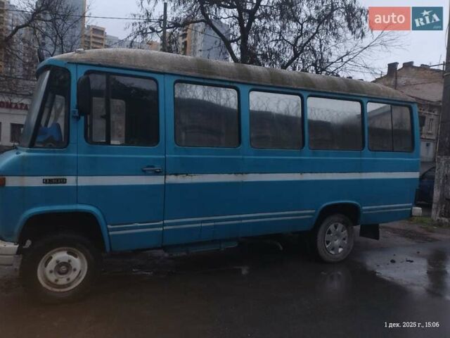 Синій Мерседес Sprinter, об'ємом двигуна 3.5 л та пробігом 500 тис. км за 1500 $, фото 2 на Automoto.ua