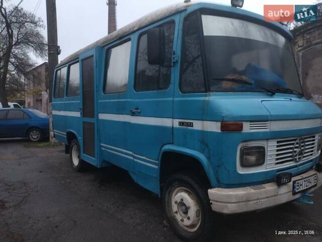 Синій Мерседес Sprinter, об'ємом двигуна 3.5 л та пробігом 500 тис. км за 1500 $, фото 1 на Automoto.ua