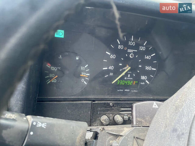 Синий Мерседес Sprinter, объемом двигателя 2.87 л и пробегом 300 тыс. км за 4500 $, фото 12 на Automoto.ua