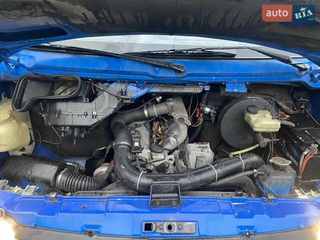 Синий Мерседес Sprinter, объемом двигателя 2.87 л и пробегом 300 тыс. км за 4500 $, фото 15 на Automoto.ua