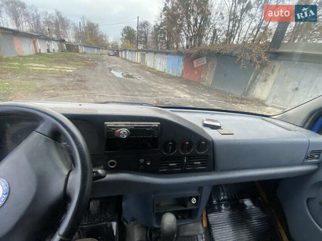 Синий Мерседес Sprinter, объемом двигателя 2.87 л и пробегом 300 тыс. км за 4500 $, фото 10 на Automoto.ua