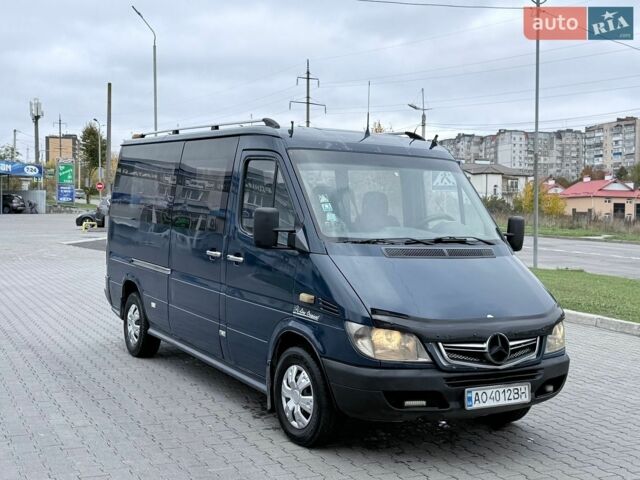 Синій Мерседес Sprinter, об'ємом двигуна 2.15 л та пробігом 516 тис. км за 5770 $, фото 4 на Automoto.ua