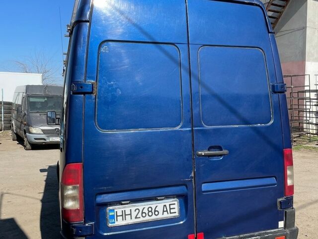 Синий Мерседес Sprinter, объемом двигателя 2.15 л и пробегом 880 тыс. км за 6900 $, фото 11 на Automoto.ua