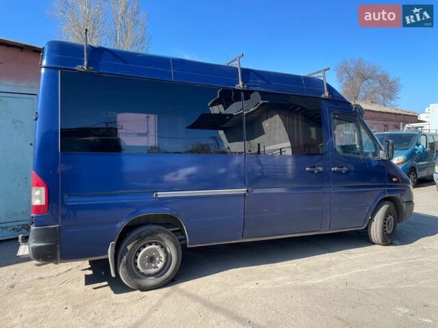 Синий Мерседес Sprinter, объемом двигателя 2.15 л и пробегом 880 тыс. км за 6900 $, фото 6 на Automoto.ua