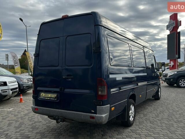 Синий Мерседес Sprinter, объемом двигателя 2.69 л и пробегом 315 тыс. км за 9500 $, фото 6 на Automoto.ua