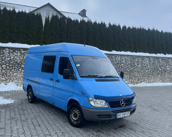 Синій Мерседес Sprinter, об'ємом двигуна 2.2 л та пробігом 435 тис. км за 7500 $, фото 2 на Automoto.ua
