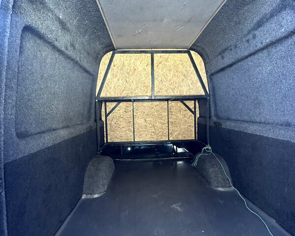 Синій Мерседес Sprinter, об'ємом двигуна 2.7 л та пробігом 98 тис. км за 10500 $, фото 6 на Automoto.ua
