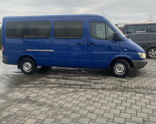 Синій Мерседес Sprinter, об'ємом двигуна 2.1 л та пробігом 439 тис. км за 8200 $, фото 3 на Automoto.ua