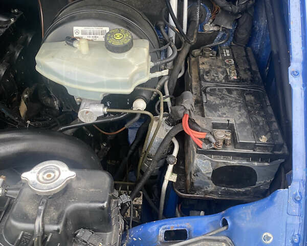 Синій Мерседес Sprinter, об'ємом двигуна 2.1 л та пробігом 439 тис. км за 8200 $, фото 15 на Automoto.ua