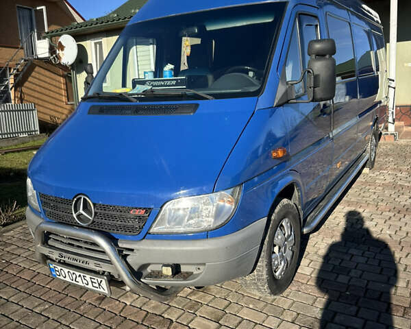 Синій Мерседес Sprinter, об'ємом двигуна 2.7 л та пробігом 98 тис. км за 10500 $, фото 1 на Automoto.ua