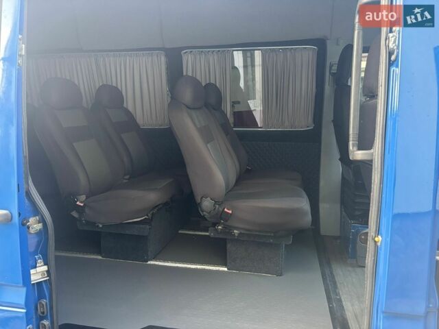 Синій Мерседес Sprinter, об'ємом двигуна 2.15 л та пробігом 447 тис. км за 9300 $, фото 17 на Automoto.ua