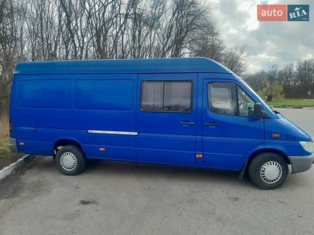 Синій Мерседес Sprinter, об'ємом двигуна 2.15 л та пробігом 771 тис. км за 8500 $, фото 5 на Automoto.ua
