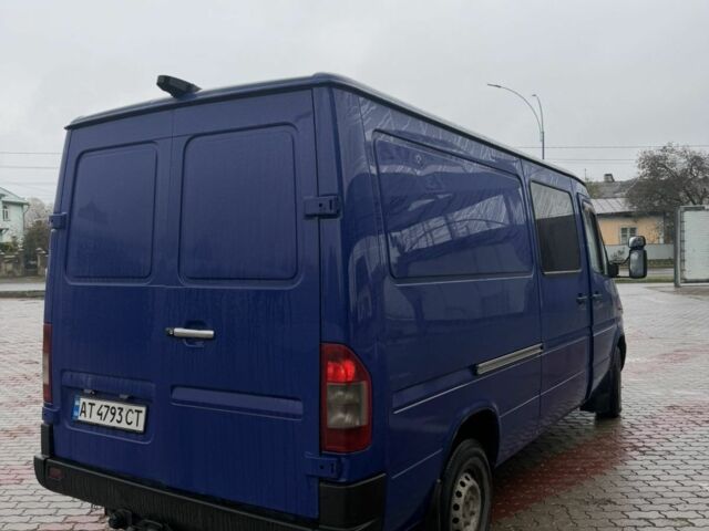 Синій Мерседес Sprinter, об'ємом двигуна 2.2 л та пробігом 700 тис. км за 6999 $, фото 3 на Automoto.ua