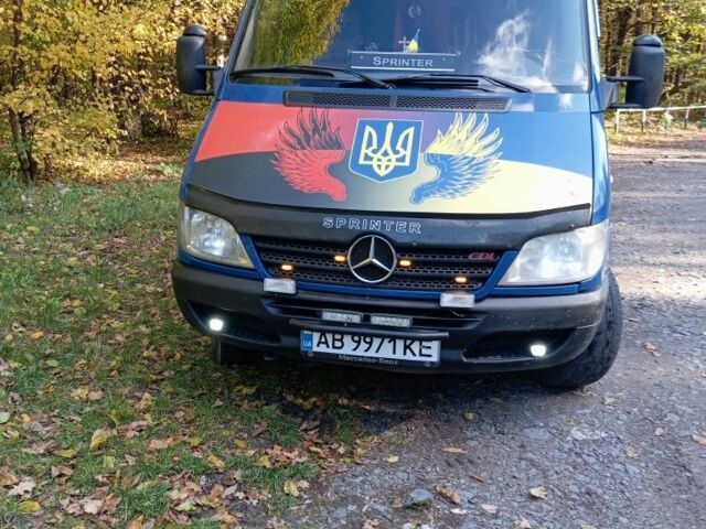 Синій Мерседес Sprinter, об'ємом двигуна 2.1 л та пробігом 400 тис. км за 9500 $, фото 6 на Automoto.ua
