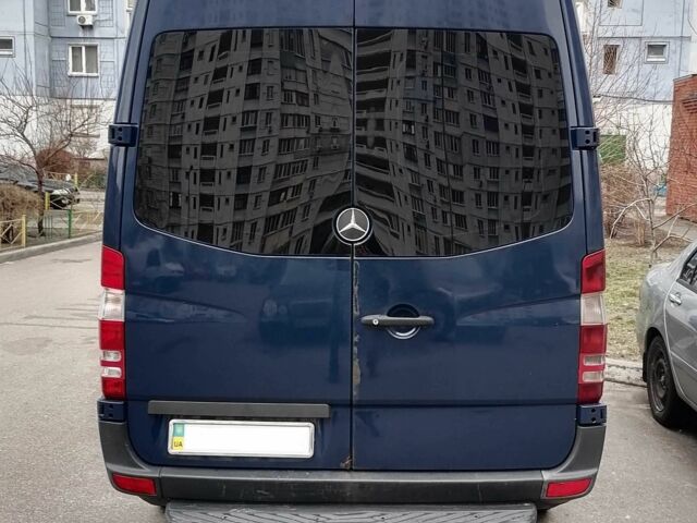 Синій Мерседес Sprinter, об'ємом двигуна 0 л та пробігом 750 тис. км за 10000 $, фото 5 на Automoto.ua