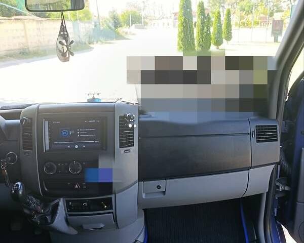 Синій Мерседес Sprinter, об'ємом двигуна 2.15 л та пробігом 40 тис. км за 15000 $, фото 2 на Automoto.ua
