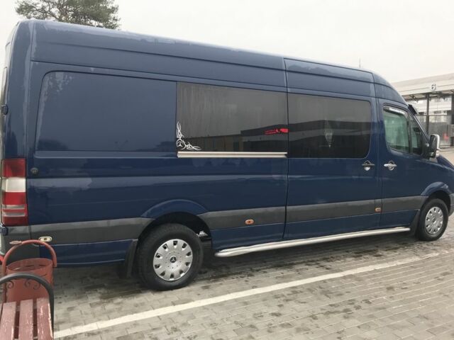 Синий Мерседес Sprinter, объемом двигателя 3 л и пробегом 630 тыс. км за 13500 $, фото 3 на Automoto.ua