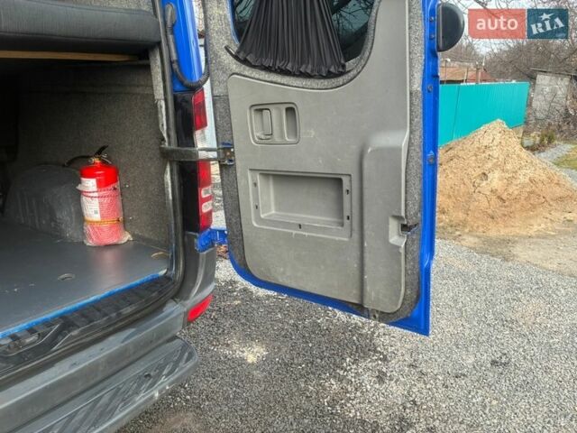 Синий Мерседес Sprinter, объемом двигателя 2.15 л и пробегом 512 тыс. км за 8800 $, фото 20 на Automoto.ua