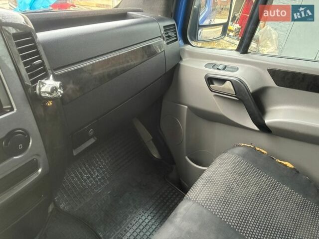 Синий Мерседес Sprinter, объемом двигателя 2.15 л и пробегом 512 тыс. км за 8800 $, фото 46 на Automoto.ua