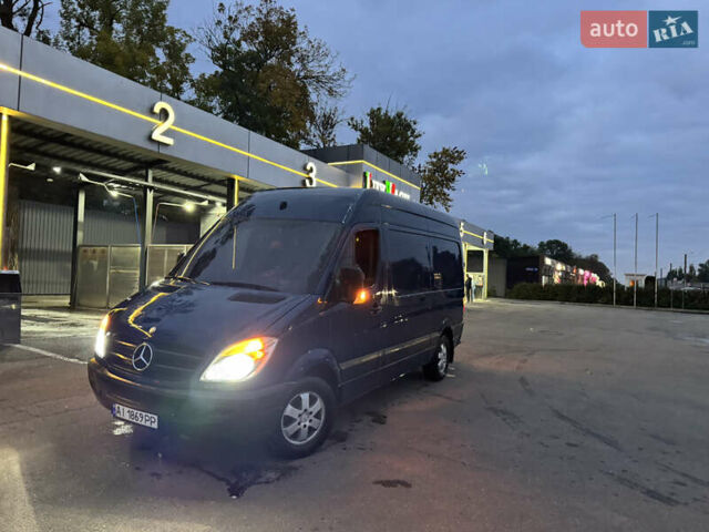 Синий Мерседес Sprinter, объемом двигателя 3 л и пробегом 400 тыс. км за 11000 $, фото 2 на Automoto.ua