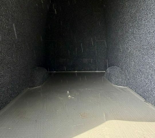 Синій Мерседес Sprinter, об'ємом двигуна 2.99 л та пробігом 565 тис. км за 20000 $, фото 11 на Automoto.ua