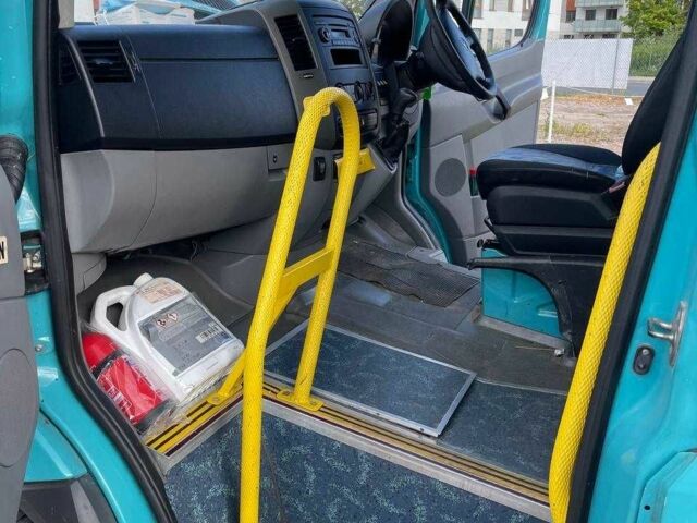 Синій Мерседес Sprinter, об'ємом двигуна 2.2 л та пробігом 250 тис. км за 6500 $, фото 3 на Automoto.ua