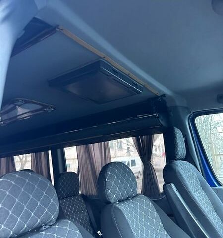 Синий Мерседес Sprinter, объемом двигателя 2.1 л и пробегом 591 тыс. км за 15000 $, фото 10 на Automoto.ua