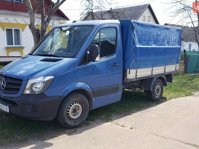 Синий Мерседес Sprinter, объемом двигателя 2.2 л и пробегом 176 тыс. км за 15800 $, фото 2 на Automoto.ua