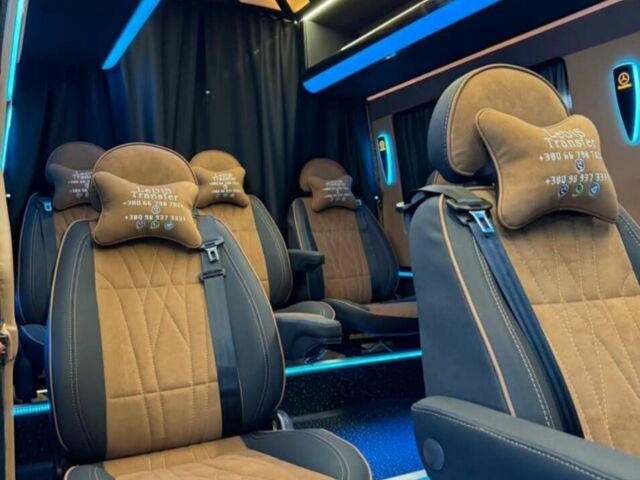 Синій Мерседес Sprinter, об'ємом двигуна 2.14 л та пробігом 741 тис. км за 30000 $, фото 7 на Automoto.ua
