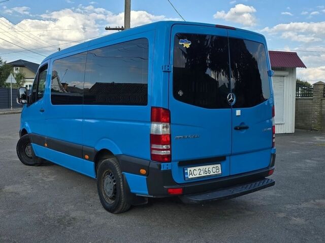 Синий Мерседес Sprinter, объемом двигателя 2.15 л и пробегом 195 тыс. км за 20477 $, фото 7 на Automoto.ua