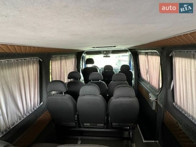 Синій Мерседес Sprinter, об'ємом двигуна 2.99 л та пробігом 270 тис. км за 20000 $, фото 26 на Automoto.ua
