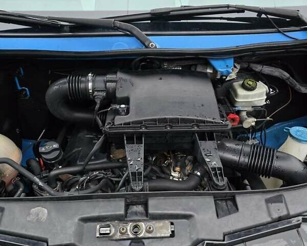 Синій Мерседес Sprinter, об'ємом двигуна 3 л та пробігом 200 тис. км за 26000 $, фото 3 на Automoto.ua