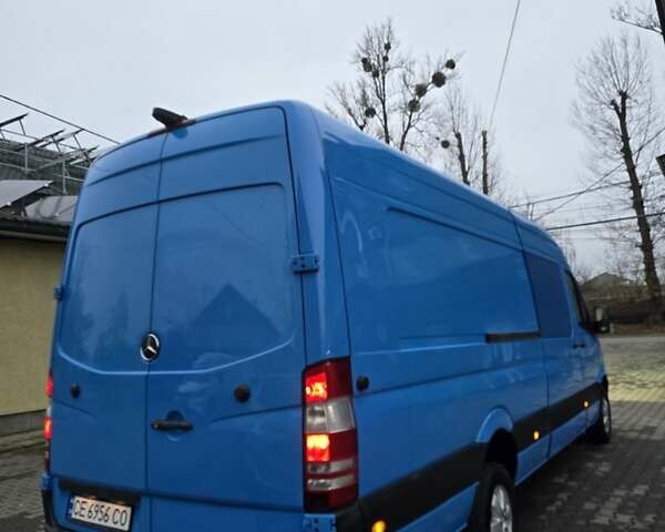 Синій Мерседес Sprinter, об'ємом двигуна 3 л та пробігом 200 тис. км за 26000 $, фото 11 на Automoto.ua
