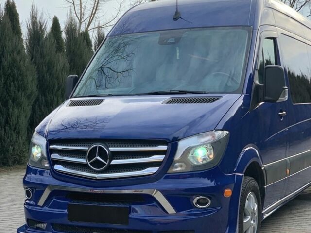 Синий Мерседес Sprinter, объемом двигателя 2.2 л и пробегом 224 тыс. км за 33000 $, фото 6 на Automoto.ua