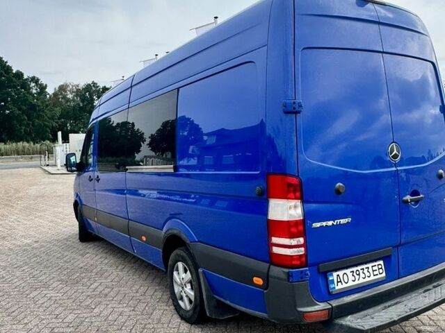 Синий Мерседес Sprinter, объемом двигателя 2.14 л и пробегом 500 тыс. км за 23000 $, фото 6 на Automoto.ua