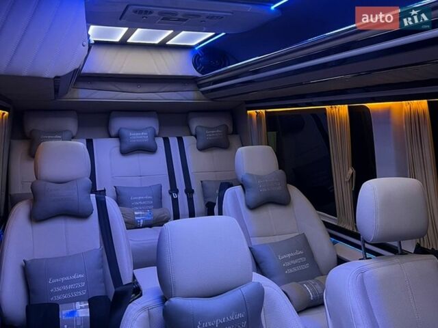Синий Мерседес Sprinter, объемом двигателя 2.2 л и пробегом 224 тыс. км за 33500 $, фото 8 на Automoto.ua