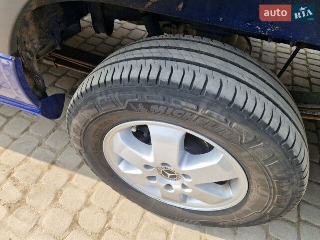 Синій Мерседес Sprinter, об'ємом двигуна 2.14 л та пробігом 480 тис. км за 35000 $, фото 14 на Automoto.ua