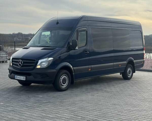 Синій Мерседес Sprinter, об'ємом двигуна 2.14 л та пробігом 238 тис. км за 35999 $, фото 8 на Automoto.ua