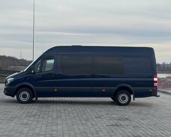 Синій Мерседес Sprinter, об'ємом двигуна 2.14 л та пробігом 238 тис. км за 35999 $, фото 7 на Automoto.ua